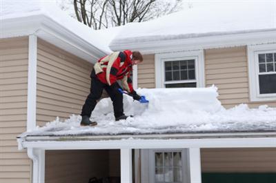 Roof shoveling in Apple Valley, MN